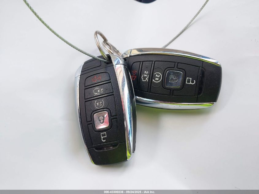 2017 Lincoln Mkz Select VIN: 3LN6L5D97HR618270 Lot: 43300336