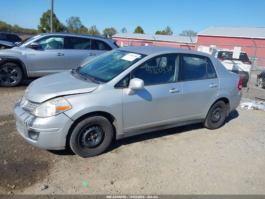 2009 Nissan Versa 1.8S VIN: 3N1BC11E29L396161 Lot: 43300358