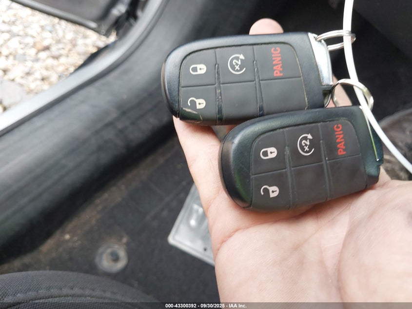 2020 JEEP COMPASS SPORT 4X4 - 3C4NJDAB4LT256661