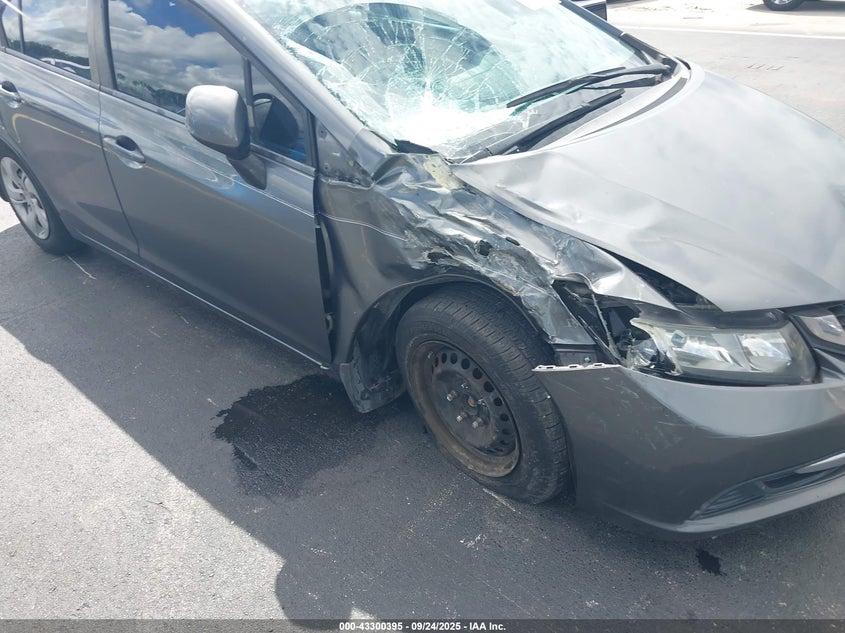 19XFB2F5XDE092878 2013 HONDA CIVIC photo no. 6