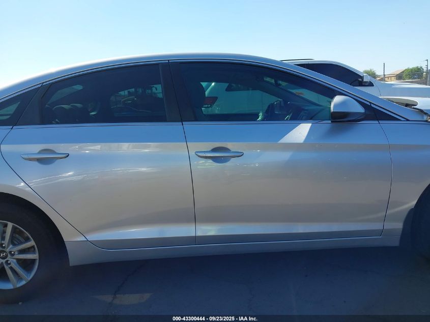 2015 Hyundai Sonata Se VIN: 5NPE24AF6FH206820 Lot: 43300444