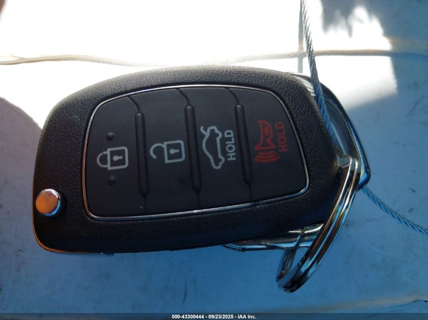 2015 Hyundai Sonata Se VIN: 5NPE24AF6FH206820 Lot: 43300444