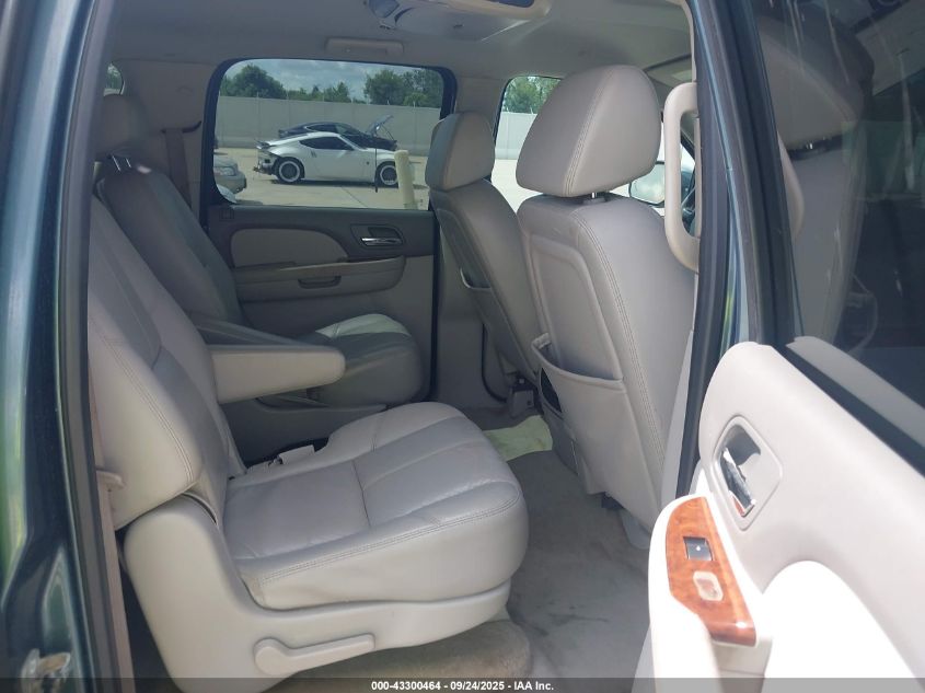 2008 Chevrolet Suburban 1500 Ltz VIN: 1GNFC16058R108420 Lot: 43300464