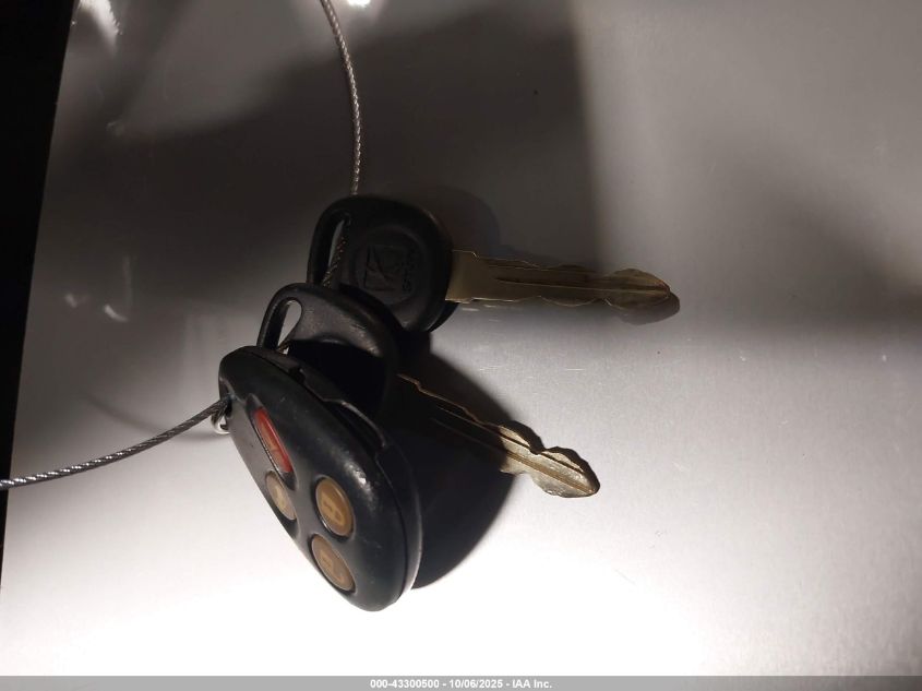 2005 Saturn L300 VIN: 1G8JD54R85Y506130 Lot: 43300500