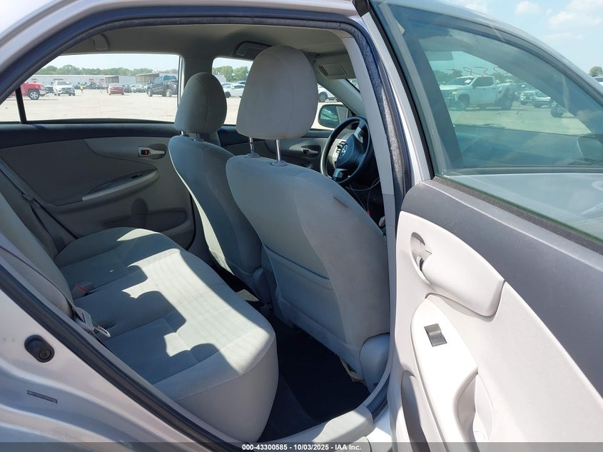 2011 Toyota Corolla Le VIN: 2T1BU4EE7BC649490 Lot: 43300585