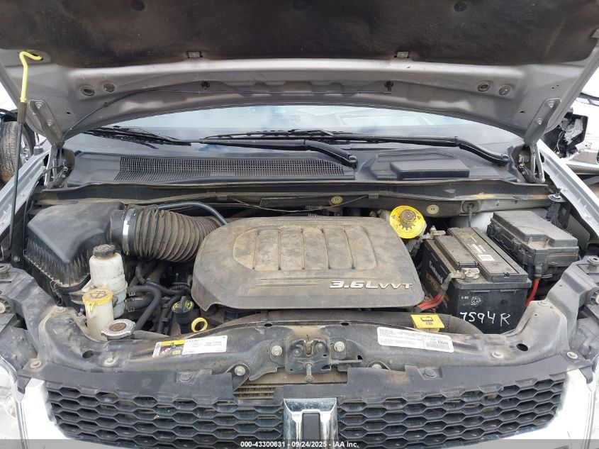 2017 Dodge Grand Caravan Sxt VIN: 2C4RDGCG4HR672450 Lot: 43300631