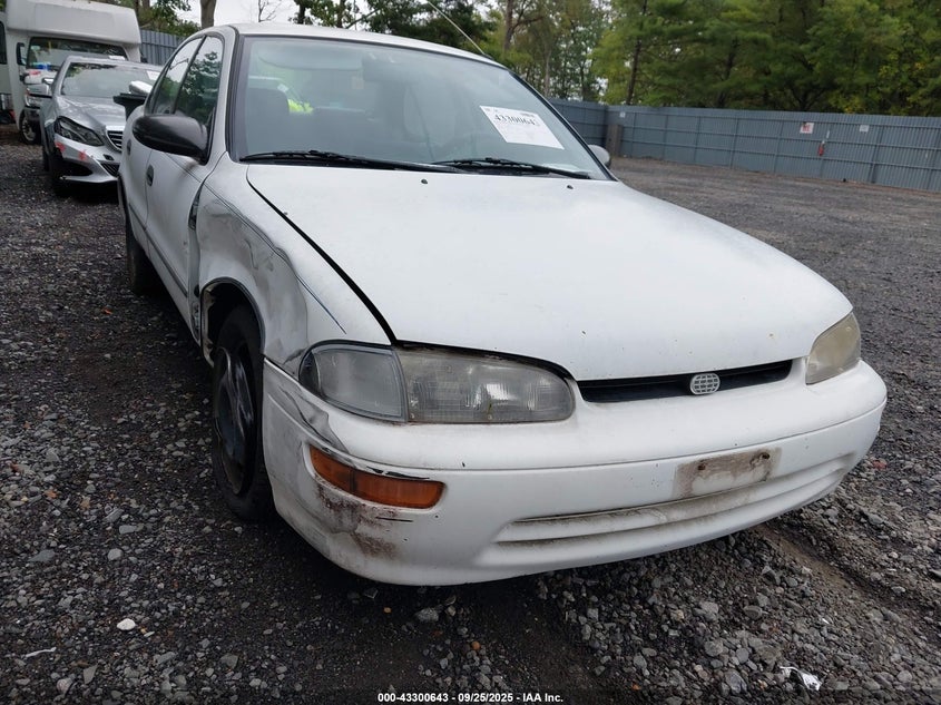 1Y1SK5382RZ047746 1994 Geo Prizm Lsi auction photo 1
