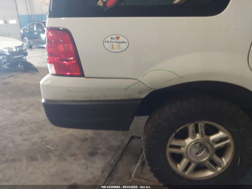 2004 Ford Expedition Nbx/Xlt VIN: 1FMFU16L64LB18432 Lot: 43300664