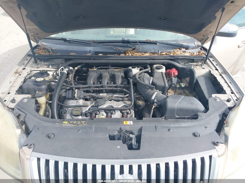 2008 Mercury Sable VIN: 1MEHM40W18G601745 Lot: 43300677