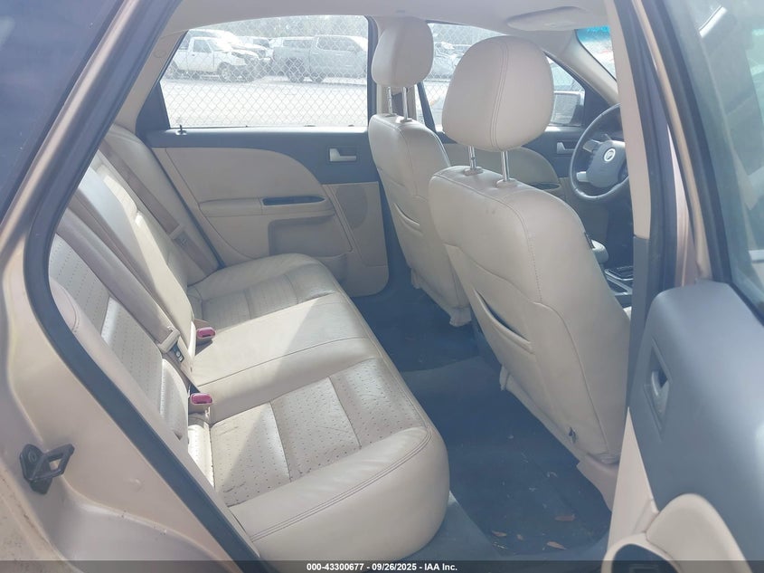 2008 Mercury Sable VIN: 1MEHM40W18G601745 Lot: 43300677