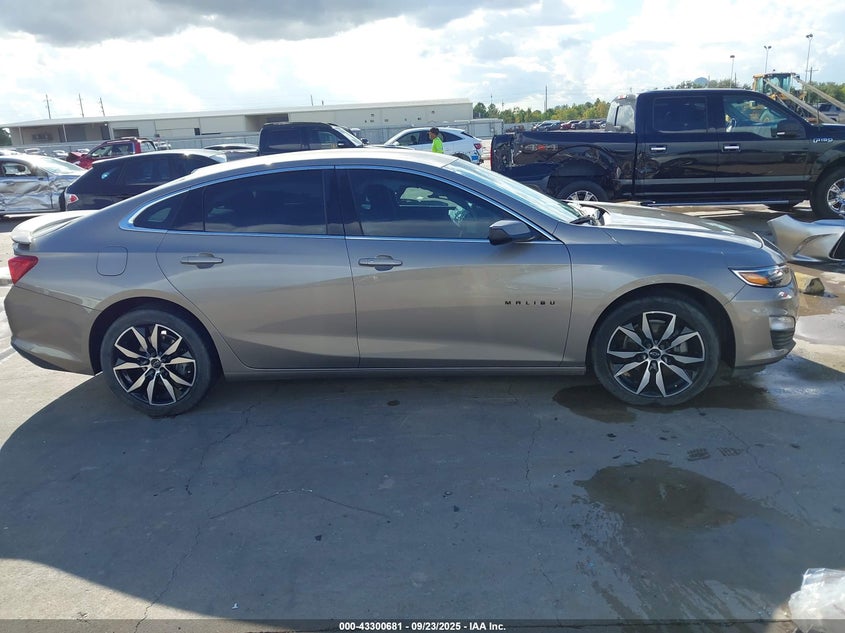 2022 CHEVROLET MALIBU FWD RS - 1G1ZG5STXNF169334