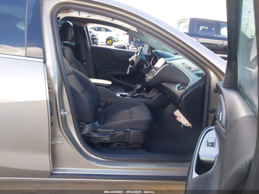 2022 CHEVROLET MALIBU FWD RS - 1G1ZG5STXNF169334