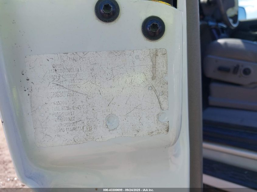 2005 GMC Yukon Denali VIN: 1GKEK63U75J204396 Lot: 43300699