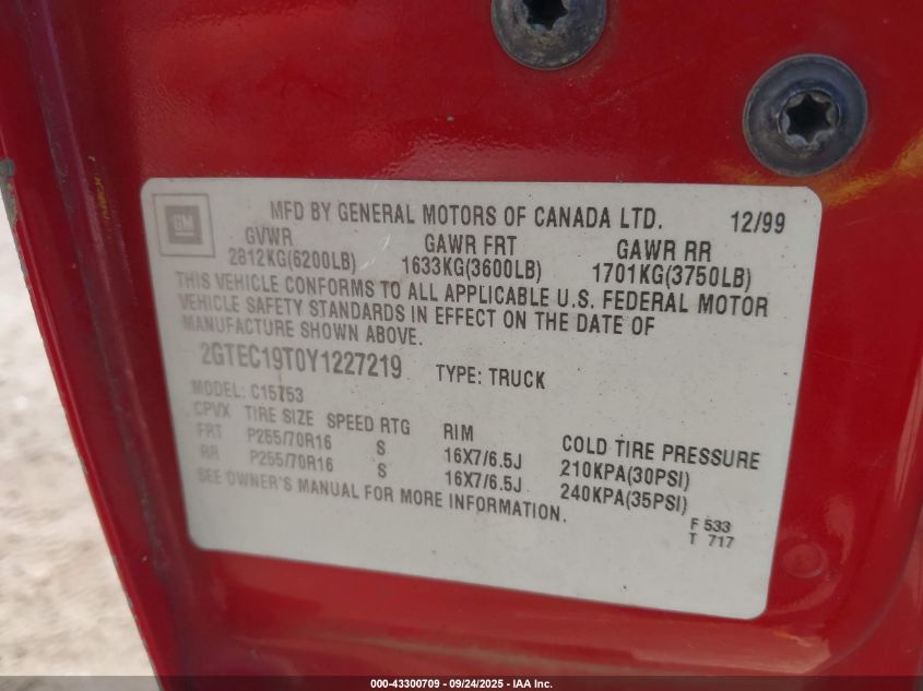 2000 GMC Sierra 1500 Sle VIN: 2GTEC19T0Y1227219 Lot: 43300709