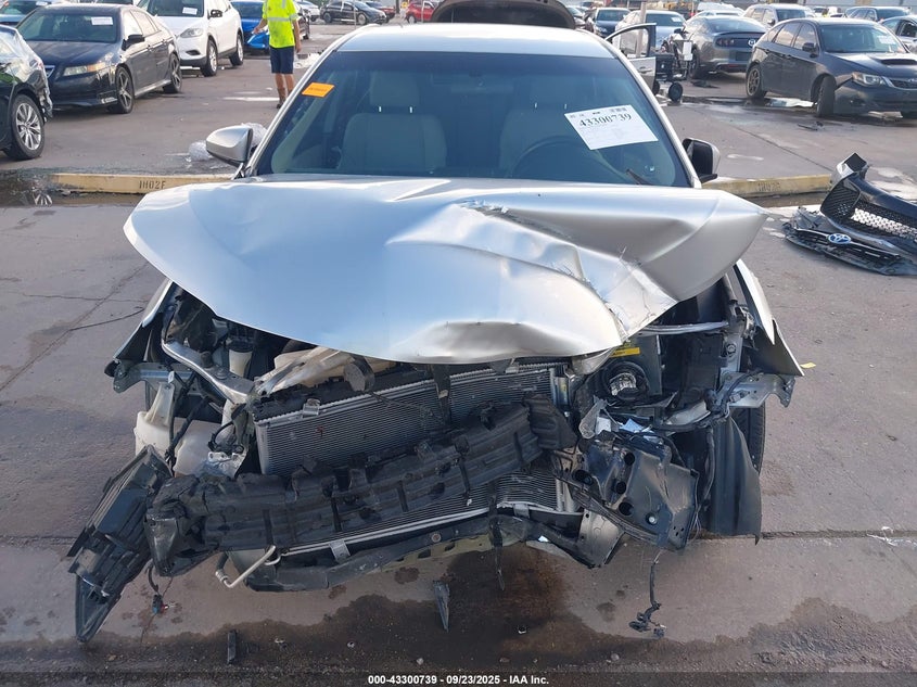 2017 TOYOTA CAMRY SE - 4T1BF1FK1HU660134