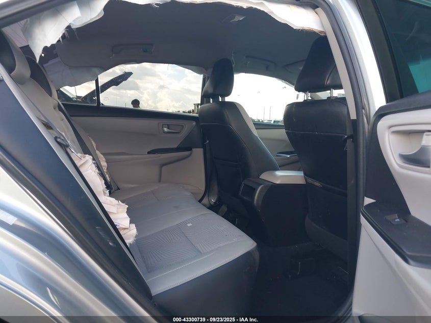 2017 TOYOTA CAMRY SE - 4T1BF1FK1HU660134