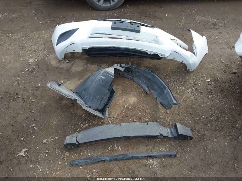 2017 Nissan Versa 1.6 S+ VIN: 3N1CN7AP5HL886420 Lot: 43300813