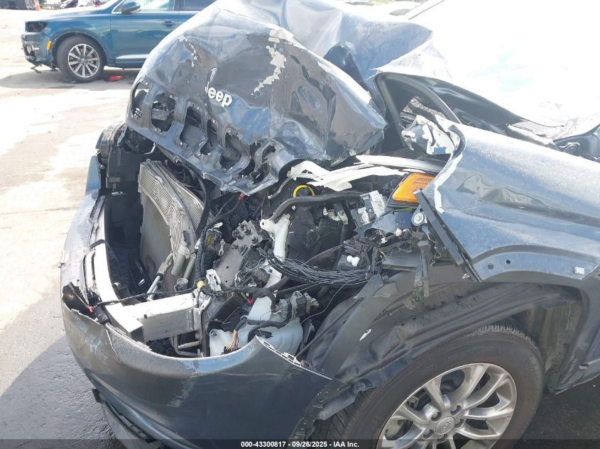 2021 Jeep Cherokee Latitude Plus 4X4 VIN: 1C4PJMLB7MD104810 Lot: 43300817