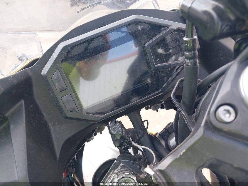 2025 Kawasaki Ex500 VIN: ML5EXGG17SDA47673 Lot: 43300860