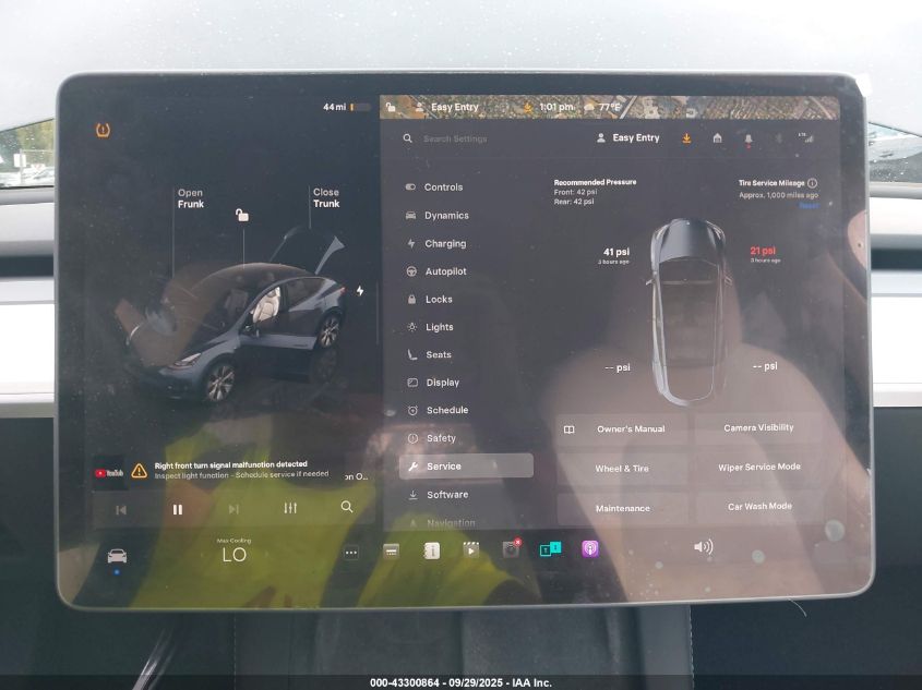 2024 Tesla Model Y Long Range Dual Motor All-Wheel Drive VIN: 7SAYGDEEXRA255294 Lot: 43300864