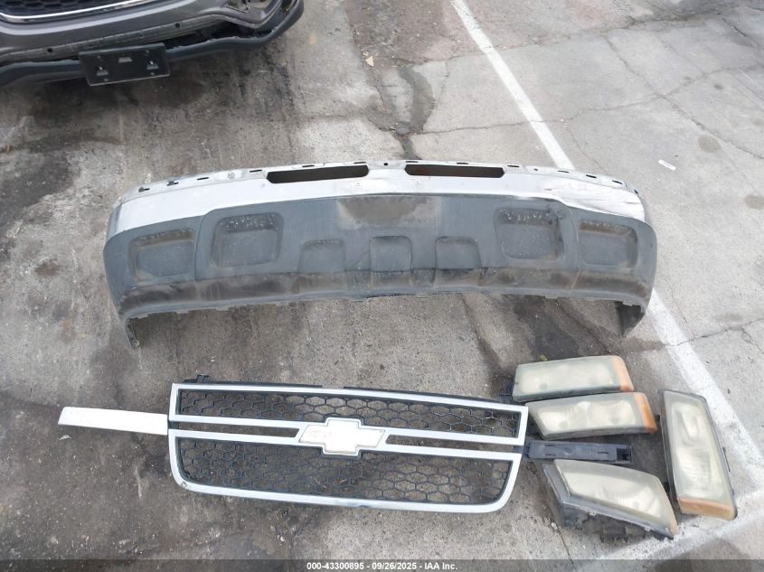 2006 Chevrolet Silverado 2500Hd Work Truck VIN: 1GBHC24U56E200102 Lot: 43300895