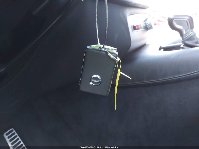 2021 Volvo Xc90 T6 R-Design 7 Passenger VIN: YV4A22PM6M1762118 Lot: 43300897