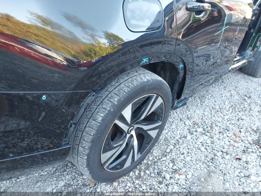 2021 Volvo Xc90 T6 R-Design 7 Passenger VIN: YV4A22PM6M1762118 Lot: 43300897