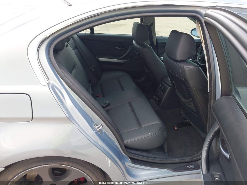 2006 BMW 330I VIN: WBAVB33556KR75998 Lot: 43300926