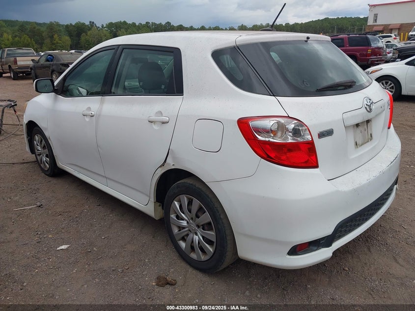 Vin: 2t1ku4ee5bc703966, lot: 43795603, toyota matrix 20113
