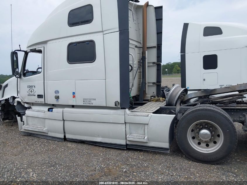 2017 Volvo Vnl VIN: 4V4NC9EJ6HN975804 Lot: 43301010