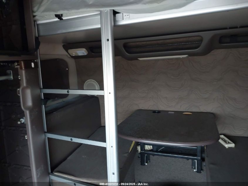 2017 Volvo Vnl VIN: 4V4NC9EJ6HN975804 Lot: 43301010