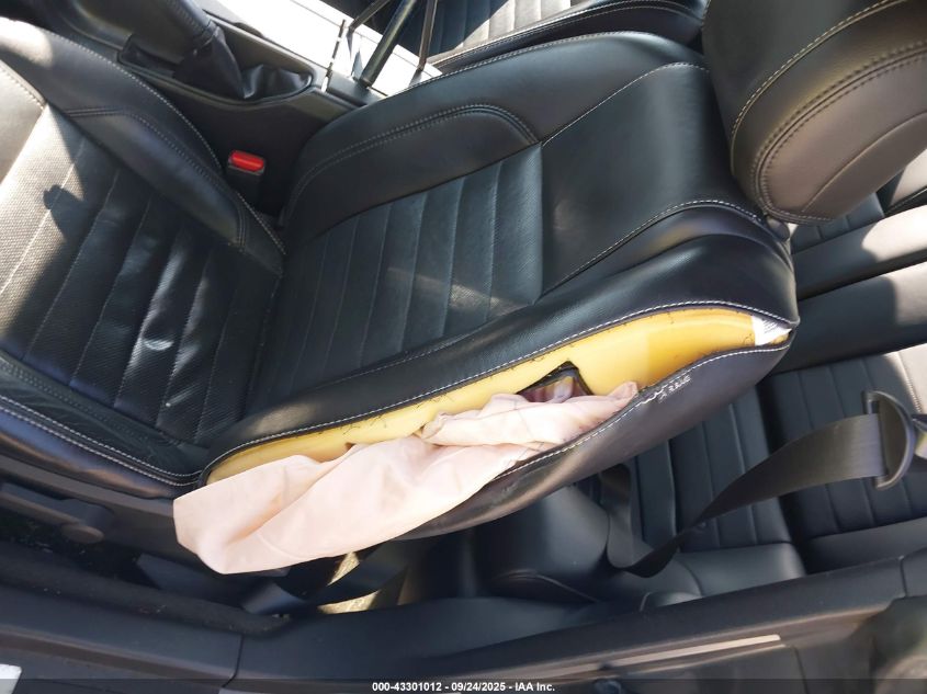 2013 Ford Mustang V6 Premium VIN: 1ZVBP8AM9D5233787 Lot: 43301012