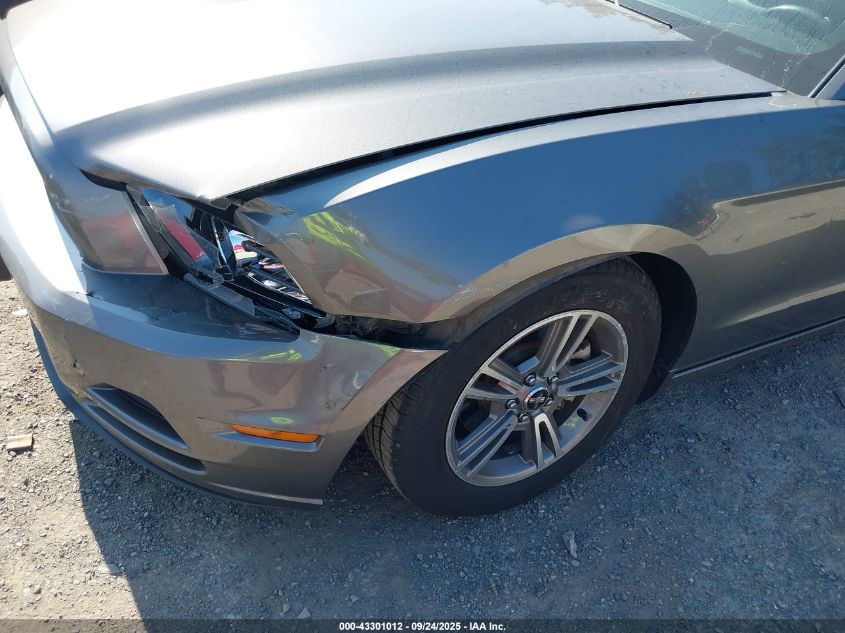 2013 Ford Mustang V6 Premium VIN: 1ZVBP8AM9D5233787 Lot: 43301012