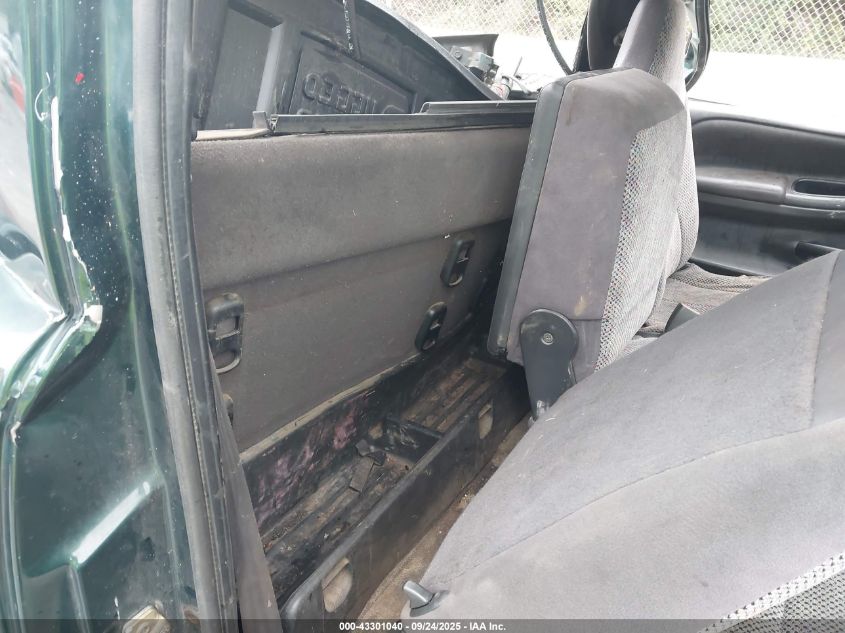 1998 Dodge Ram 1500 St VIN: 1B7HF16Y6WS642613 Lot: 43301040