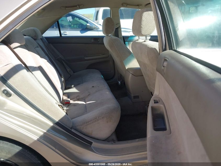 2003 Toyota Camry Le VIN: JTDBE32KX30152382 Lot: 43301069