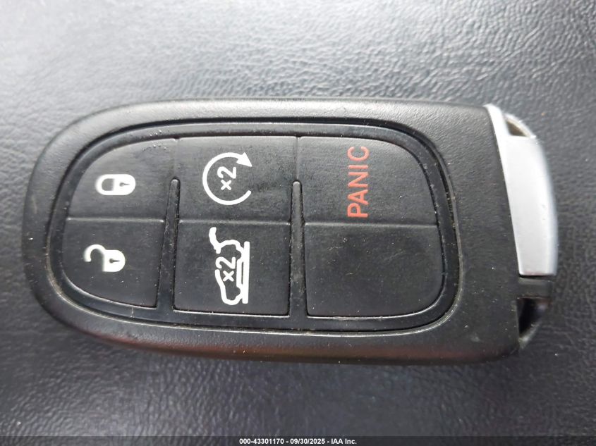 2019 Jeep Cherokee Limited 4X4 VIN: 1C4PJMDX6KD438236 Lot: 43301170