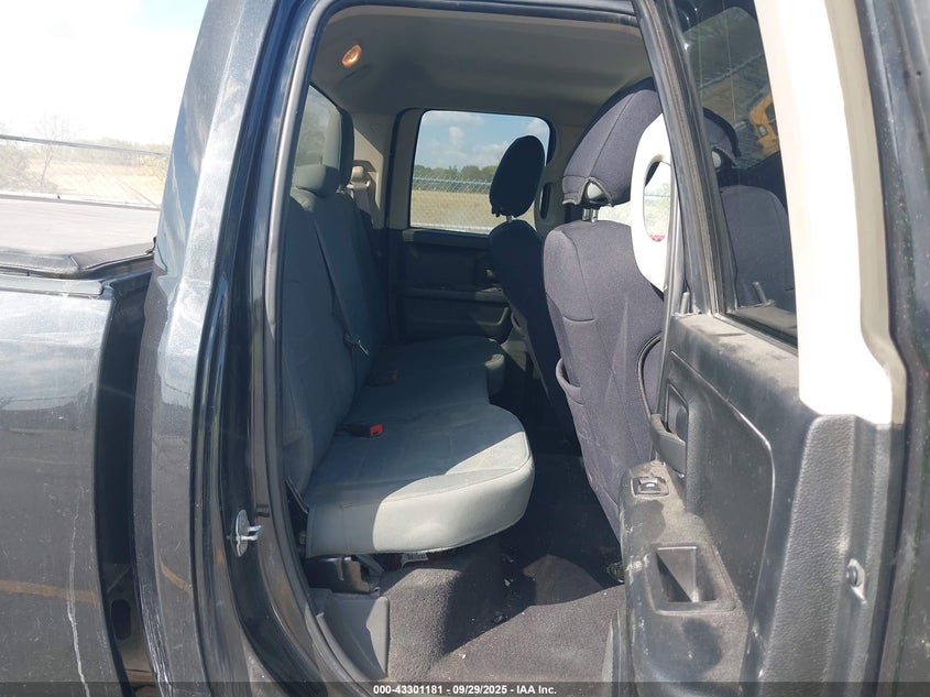 2017 Ram 1500 Express 4X4 6'4 Box VIN: 1C6RR7FT9HS789618 Lot: 43301181