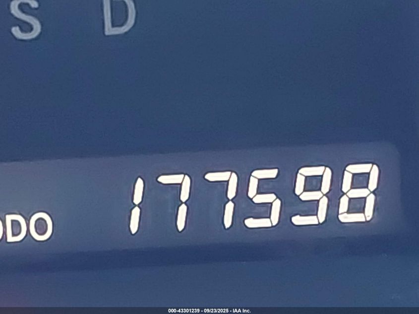 2008 Toyota Highlander Limited VIN: JTEDS42A982044017 Lot: 43301239