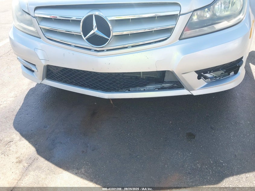 2012 Mercedes-Benz C 300 Sport 4Matic VIN: WDDGF8BB5CR201506 Lot: 43301286