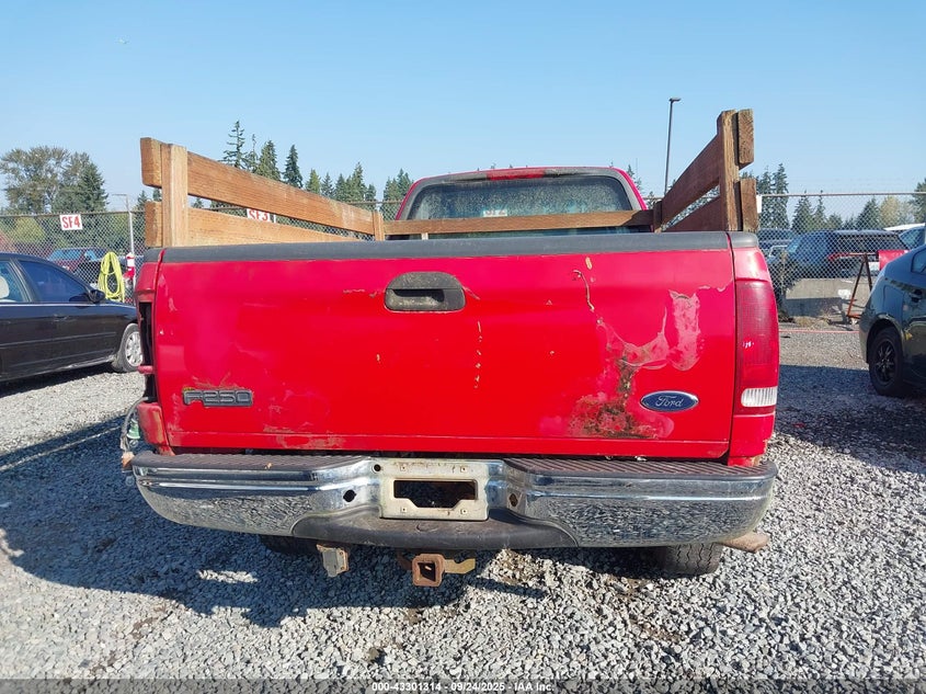 1999 Ford F-250 Lariat/Work Series/Xl/Xlt VIN: 2FTPF27L7XCA11685 Lot: 43301314