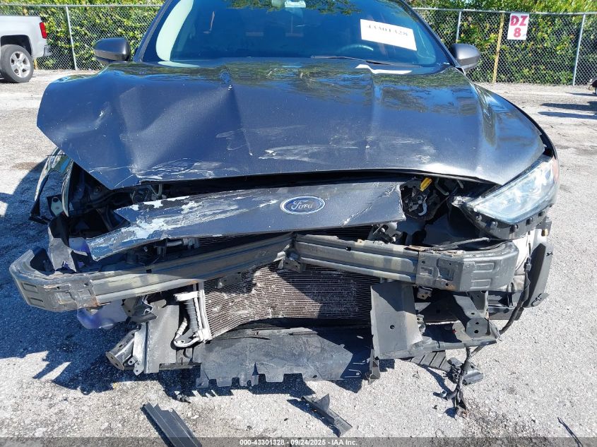 2017 Ford Fusion S VIN: 3FA6P0G7XHR304334 Lot: 43301328