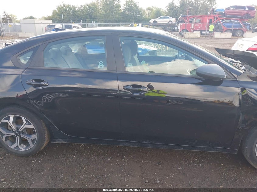 2021 KIA FORTE LXS - 3KPF24AD2ME325324