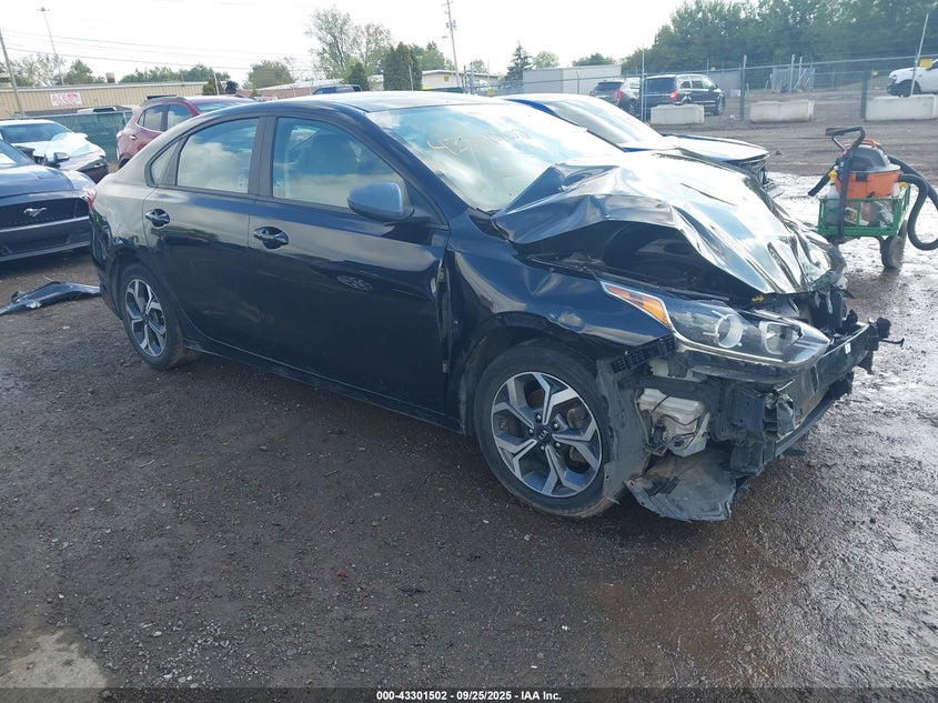 2021 KIA FORTE LXS - 3KPF24AD2ME325324