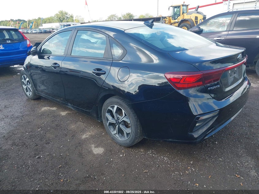 2021 KIA FORTE LXS - 3KPF24AD2ME325324