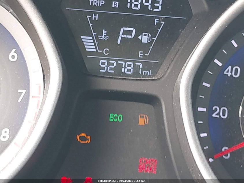 2016 HYUNDAI ELANTRA SE - KMHDH4AE7GU500876