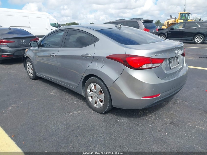2016 HYUNDAI ELANTRA SE - KMHDH4AE7GU500876