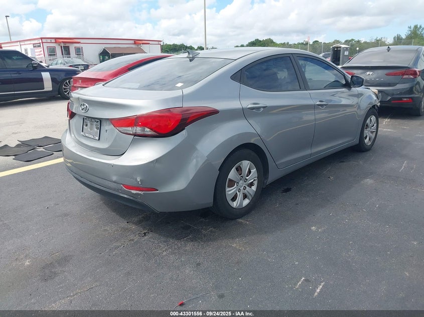 2016 HYUNDAI ELANTRA SE - KMHDH4AE7GU500876