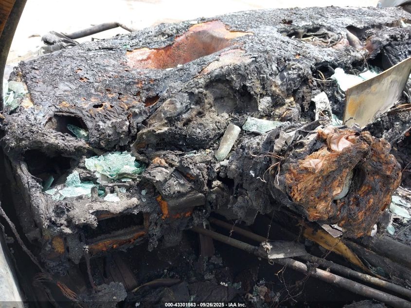 2008 BMW X5 4.8I VIN: 5UXFE83518LZ47882 Lot: 43301563