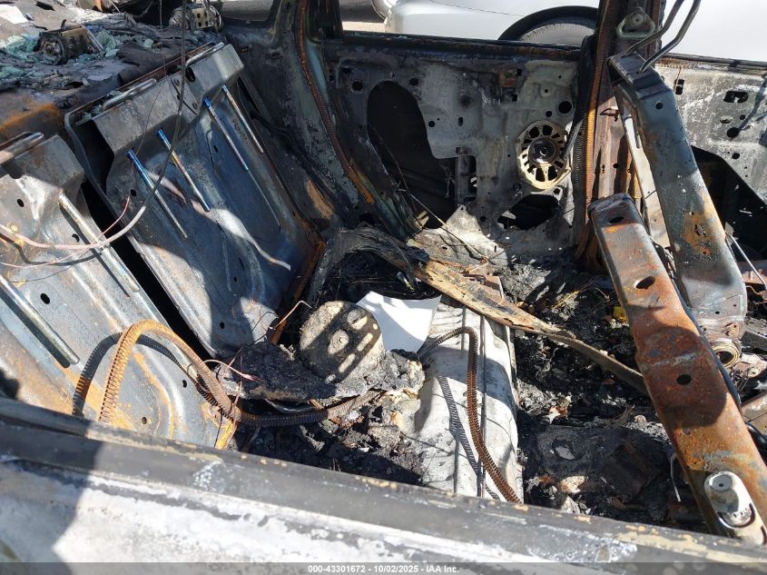 2009 Ford Focus S VIN: 1FAHP34N89W118254 Lot: 43301672