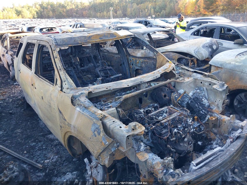 2011 Ford Explorer Xlt black other gasoline 1FMHK8D85BGA39152 photo #1